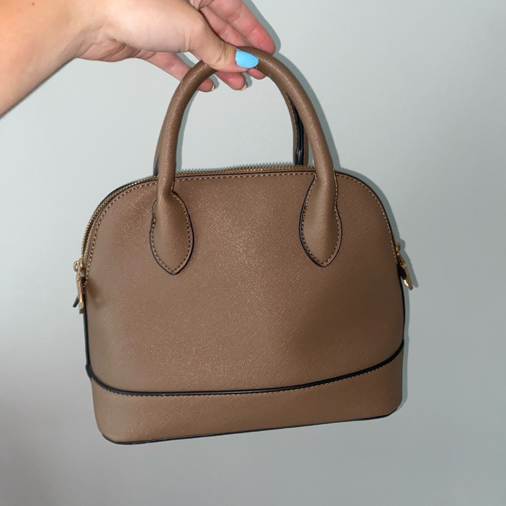 Brown Isabell purse